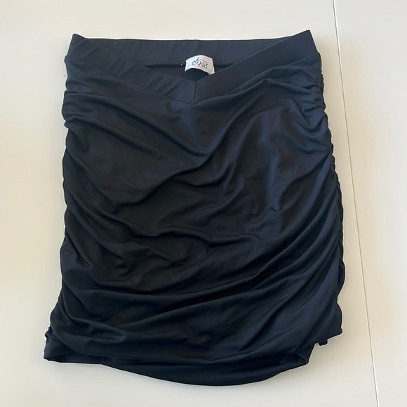 Oh Polly ruched skirt - Picture 1 of 2